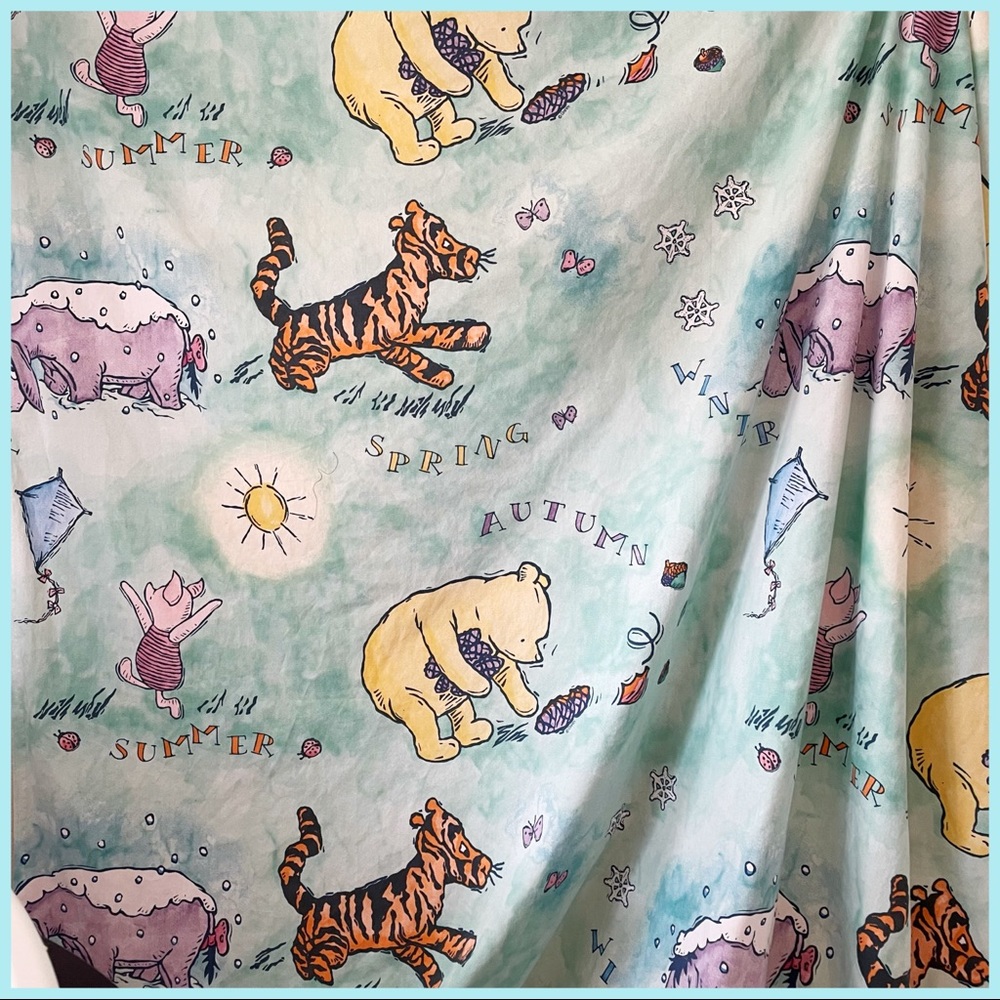 Retro Winnie the Pooh bed sheet Flat sheet vintage